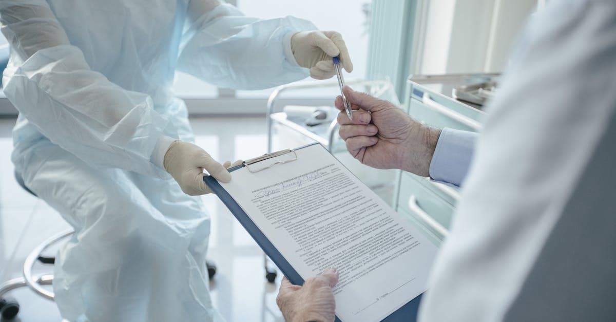 Cover Image for Life Insurance Medical Exam vs No-Exam Policies: Which Is Better?